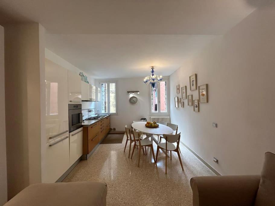 Maddalena'S House Apartment เวนิส ภายนอก รูปภาพ